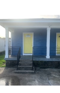 Building Photo - 812 S Cumberland St