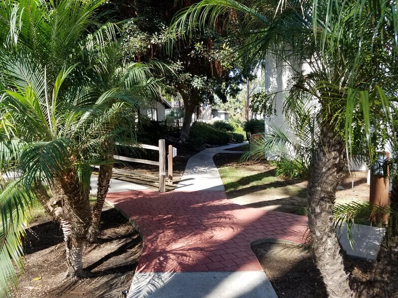 Building Photo - 1760 El Camino Real