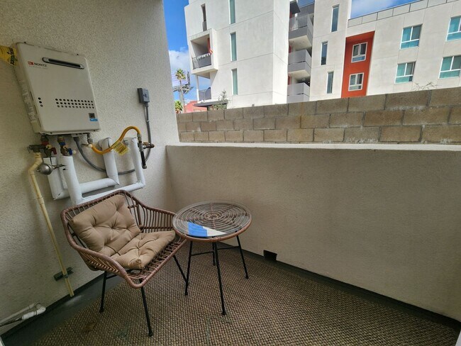 Building Photo - 228 N Soto St