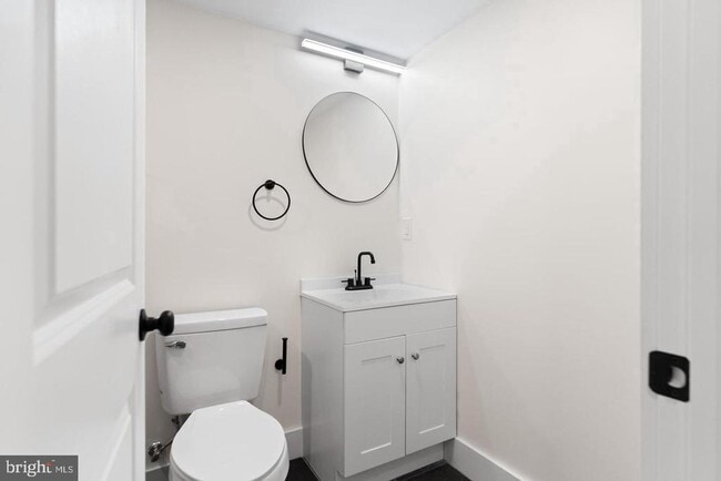 Building Photo - 2539 Cecil B. Moore Ave