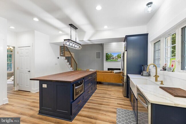 Building Photo - 17 Old Banks Dr