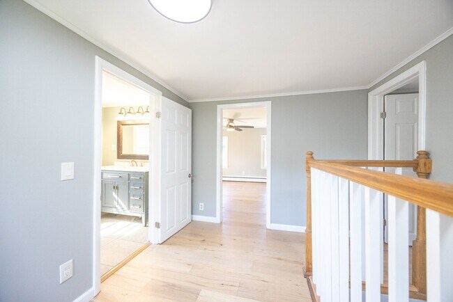 Building Photo - 52 East Ave