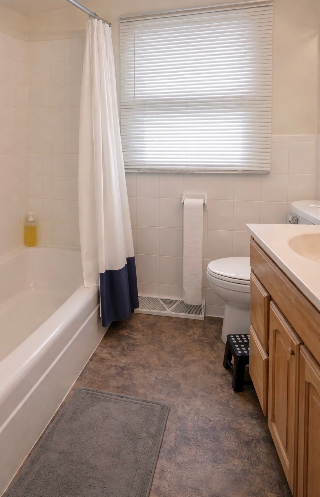 Building Photo - 6398 Nesbitt Rd