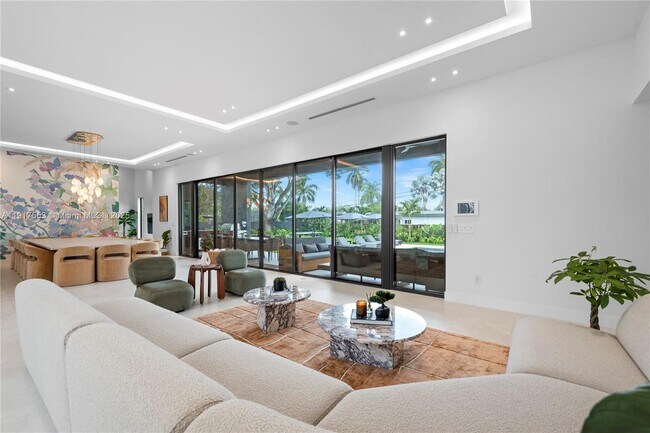 Building Photo - 1881 NE 196th Terrace