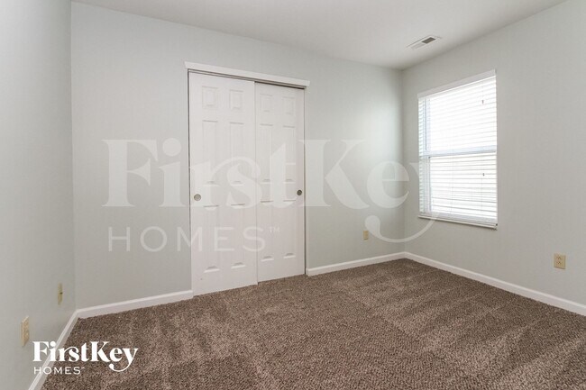 Building Photo - 2287 Cedarmill Dr