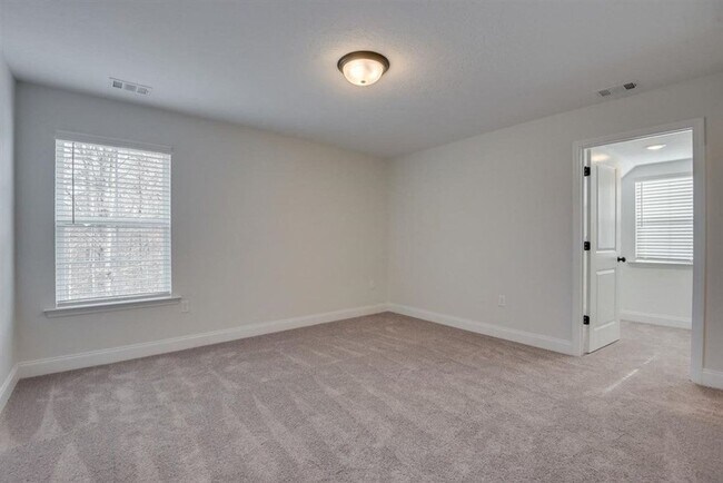 Building Photo - 1011 Spotswood Cir