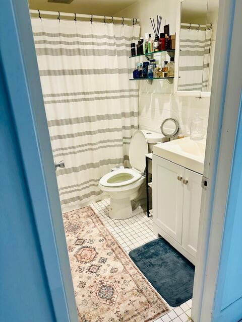 Building Photo - 1150 NW 30th Ct