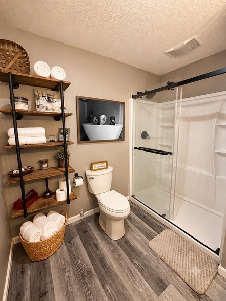 Master Bath - 871 Deep Gap Rd