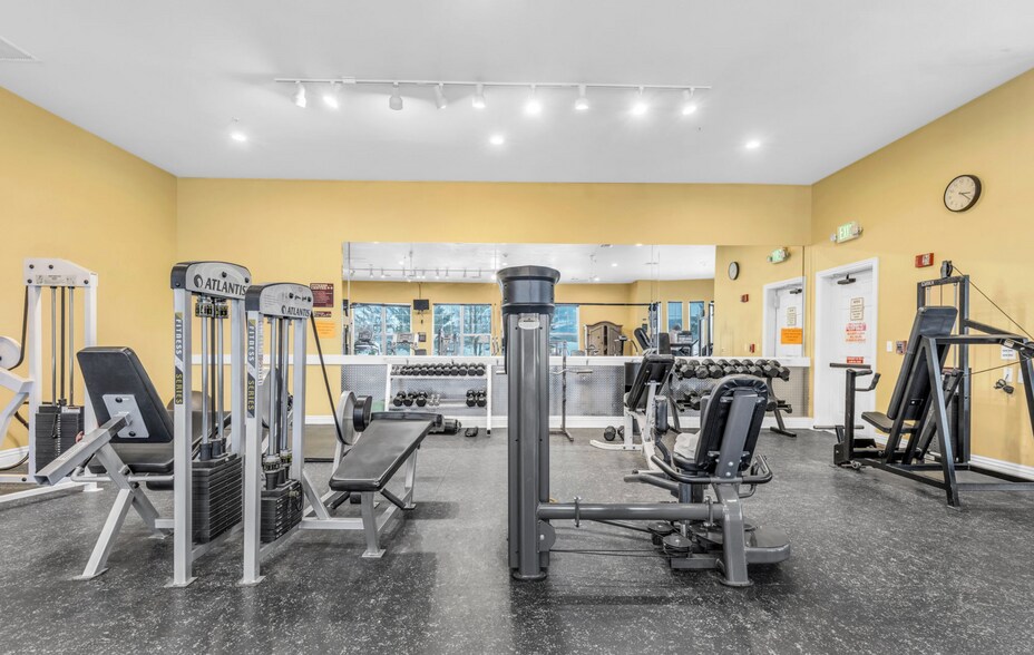 Building Photo - 900 Bitner Rd