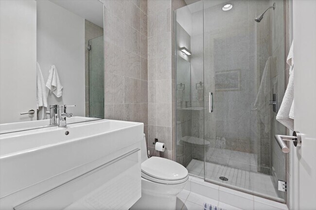 Building Photo - 1823 W Race Ave