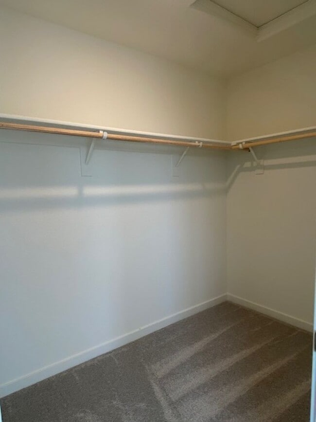 Building Photo - 2241 Milky Way Cir