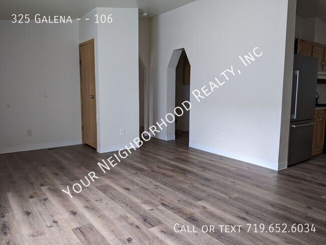 Building Photo - 325 Galena Ave