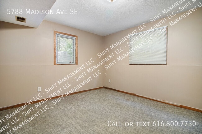 Building Photo - 5788 Madison Ave SE