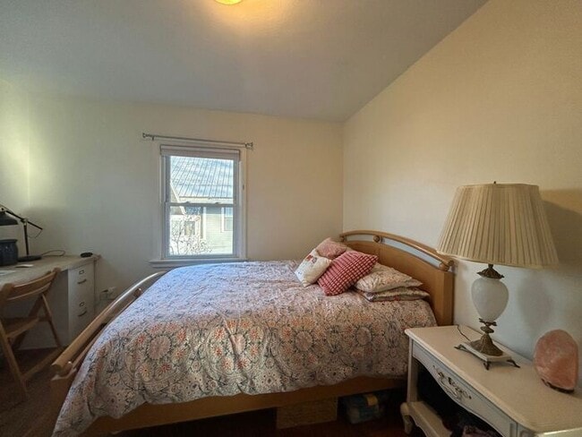 Building Photo - $1,800 | 2 Bedroom, 1 Bathroom Home | No Pets Allowed | Available for August 14th, 2026 Move In!