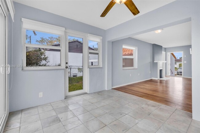 Building Photo - 392 Payne Dr