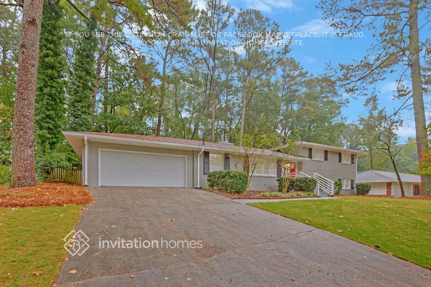 Building Photo - 2175 Zelda Dr NE