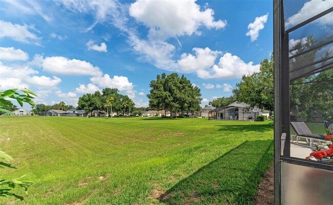 Building Photo - 135 Langham Dr