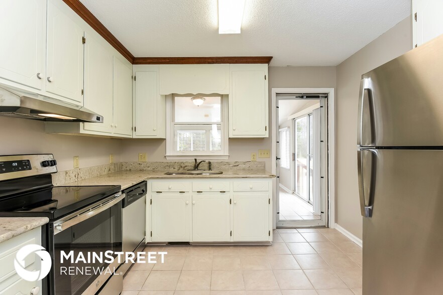 Building Photo - 114 Twin Oak Dr