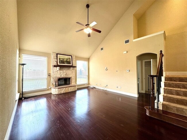 Building Photo - 3817 Edward Dr