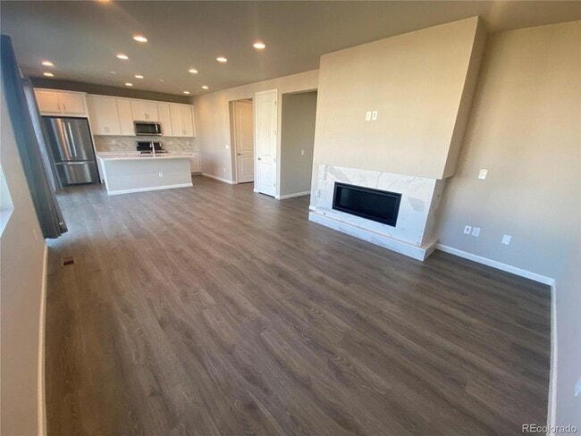 Building Photo - 238 Silver Rock Trl