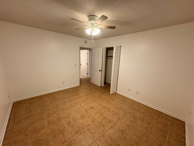 Building Photo - Rental Home Hiltonhead