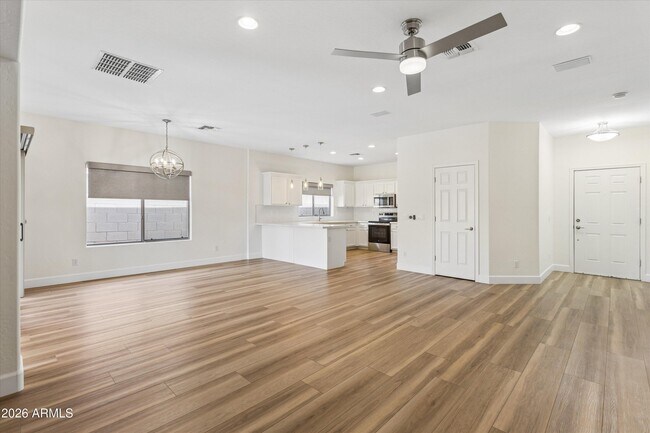 Building Photo - 4618 W Fortune Dr