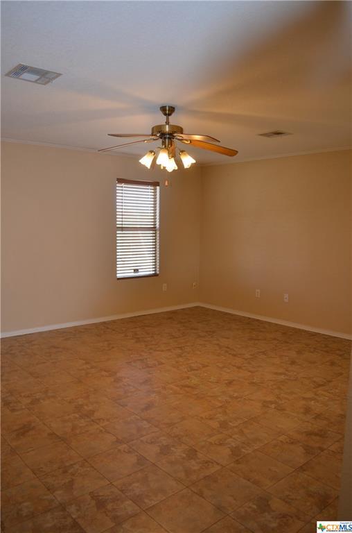 Building Photo - 3711 Lakecrest Dr