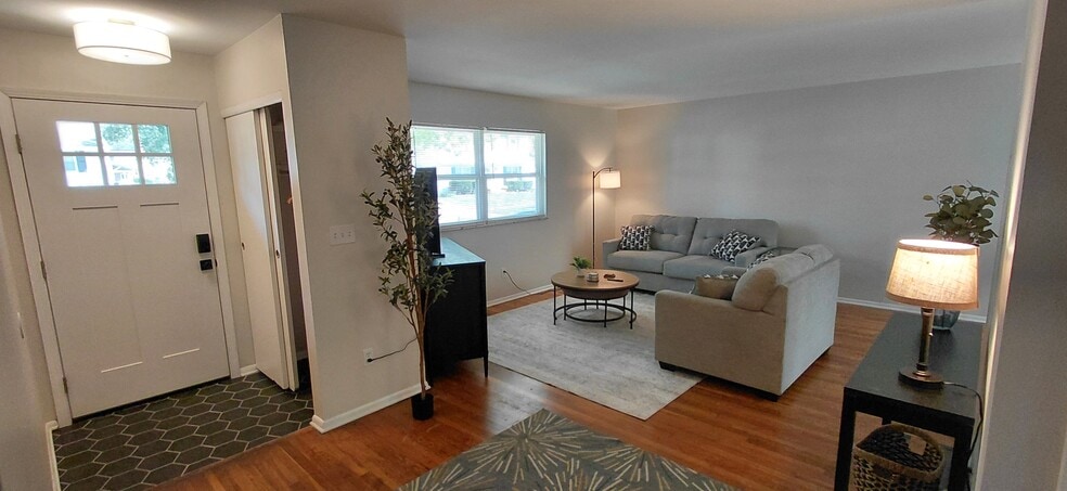 Building Photo - 4791 Bourke Rd