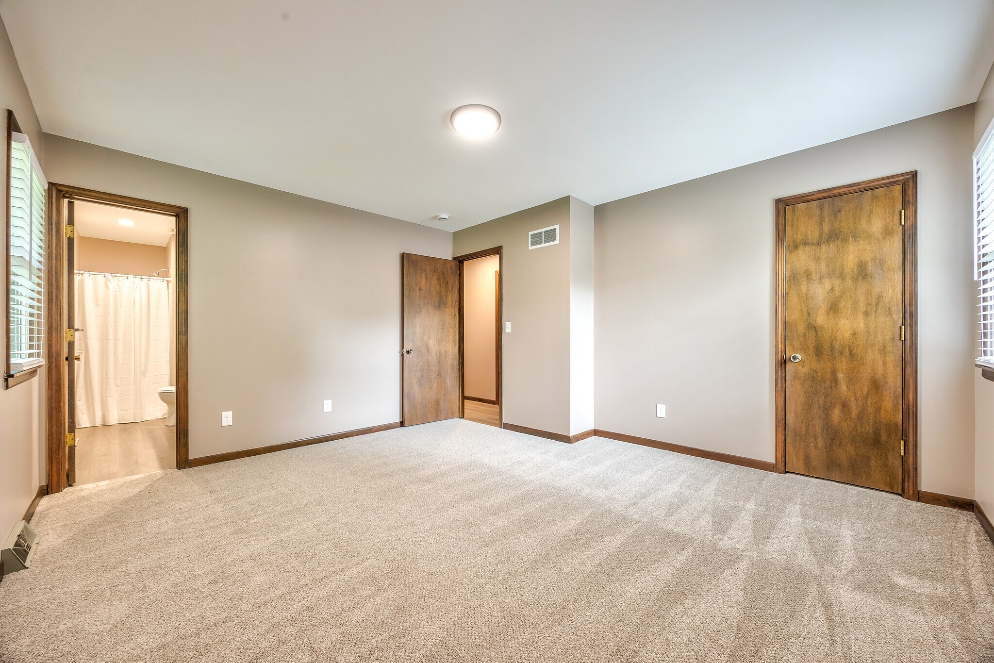 Building Photo - 7000 Mill Creek Rd
