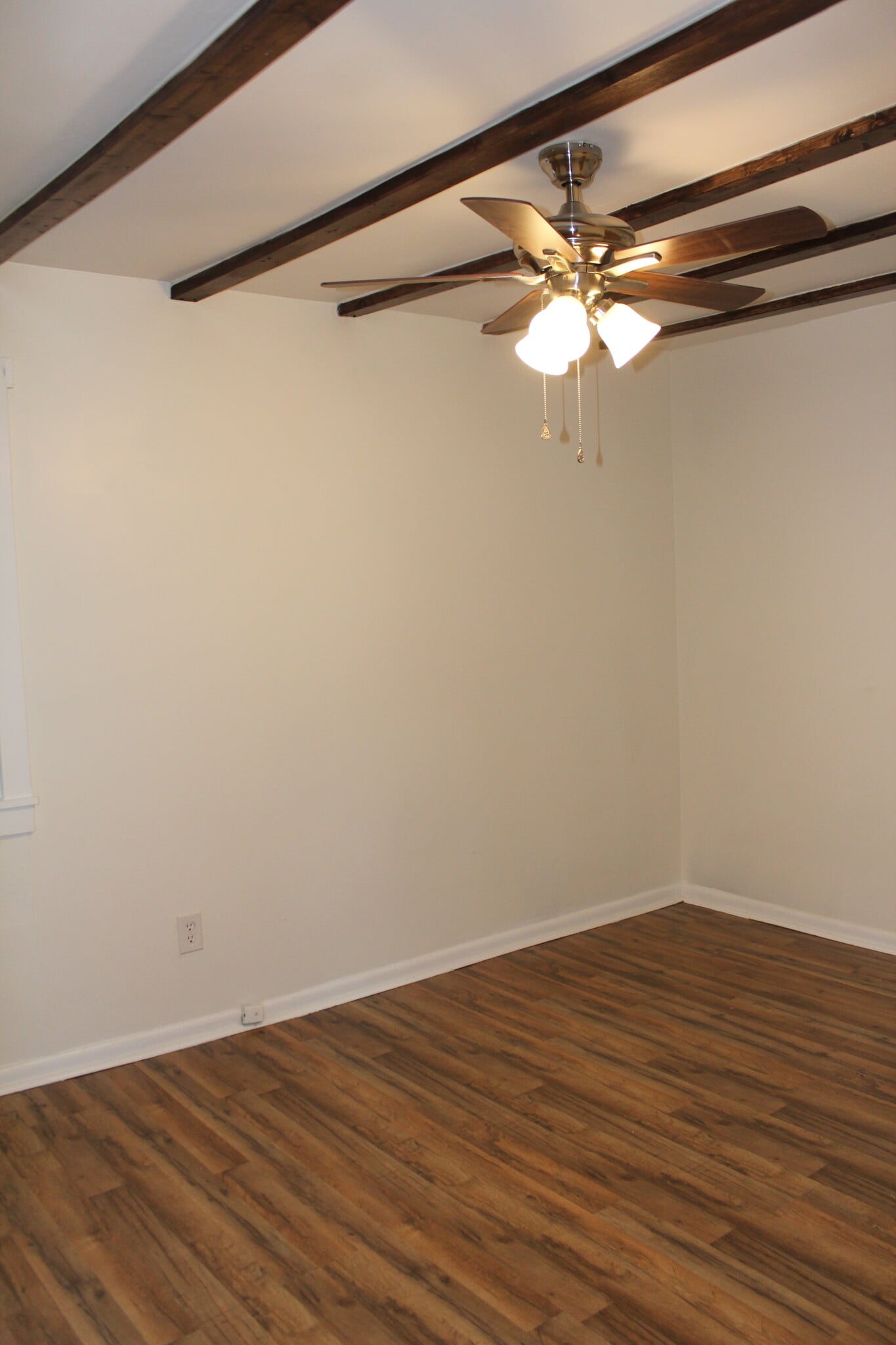 Main Bedroom - 13 E North Ave