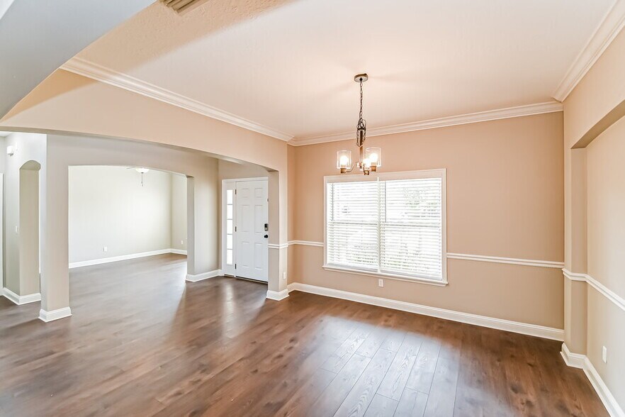 Building Photo - 4856 Monroe Forest Dr