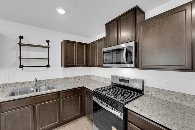 Building Photo - 6020 Swift Lariat St