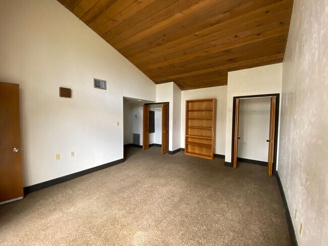 Building Photo - 2/2 in Grenelefe