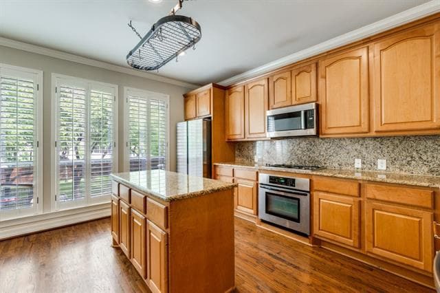 Building Photo - 3431 Howell St