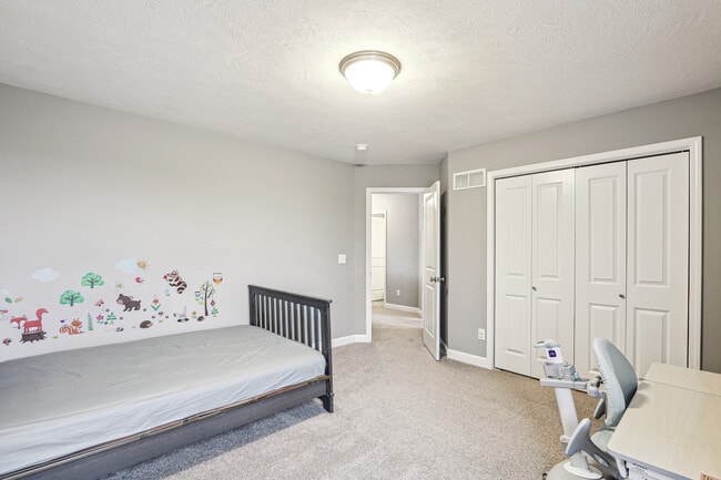 Building Photo - 4533 Nicklaus Dr