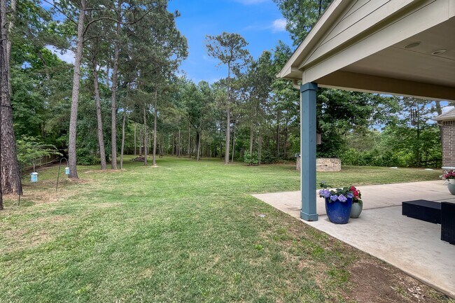 Building Photo - 409 Ridge Lake Scenic Dr