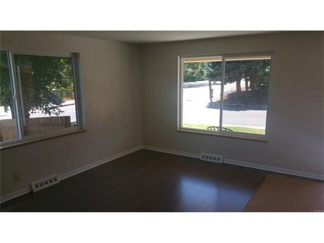 Building Photo - Newly Remodeled 3 Bed/2.5 Bath Duplex in Wheat Ridge