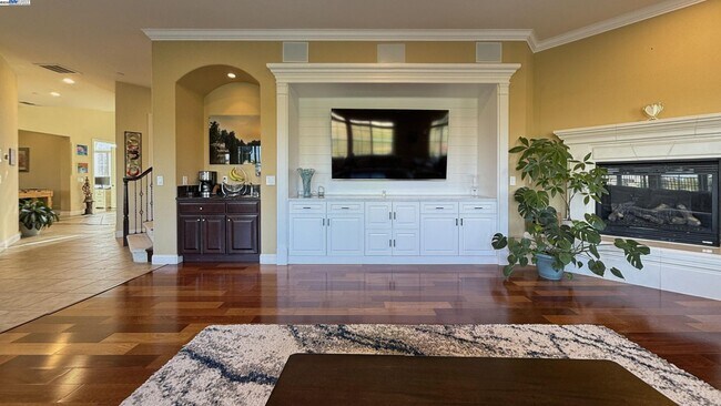 Building Photo - 5637 Saddle Creek Terrace