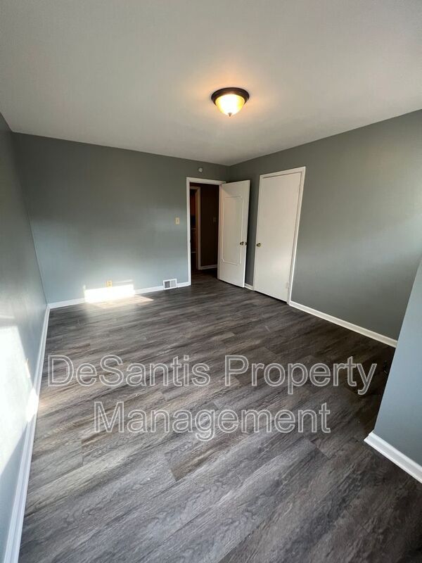 Building Photo - 20825 Rte 19