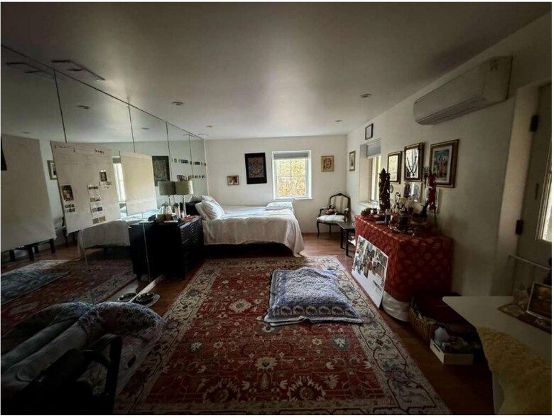 Building Photo - 61 Ortiz Rd