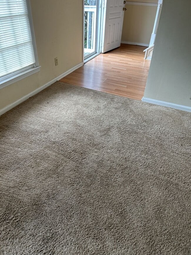 Building Photo - COMING SOON! Cozy 3BR 2.5BA Home w/ 2-Car Garage in Lithonia