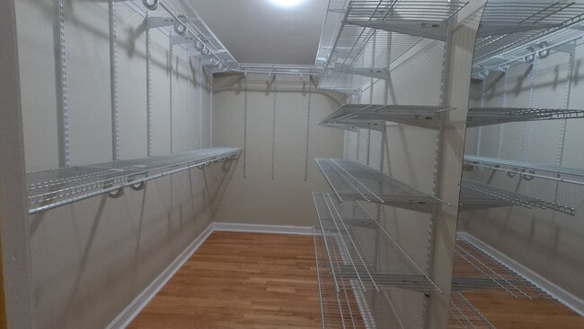 Building Photo - 22940 N Prairie Ln