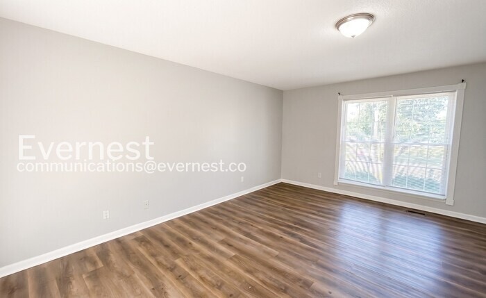 Building Photo - 404 Dabney Dr