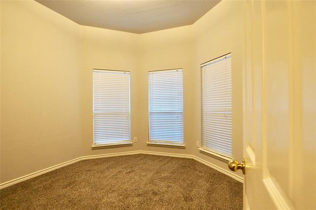 Building Photo - 8116 White Stallion Trail