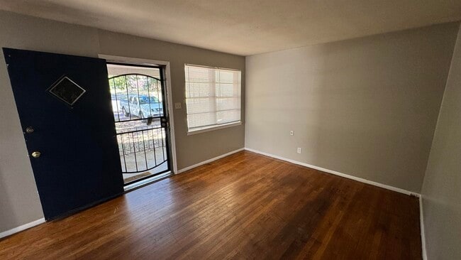 Building Photo - 3056 Arrendale St