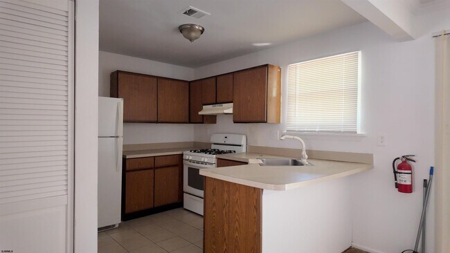 Building Photo - 4532 Concord Pl