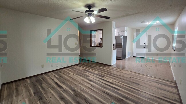 Building Photo - 3 Bed Rental in Norman