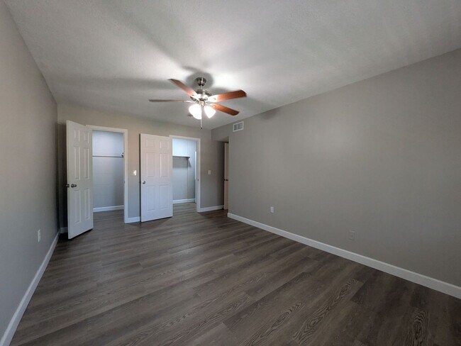 Building Photo - 2nd Floor 2/1 Condo at Carrington Park in ...
