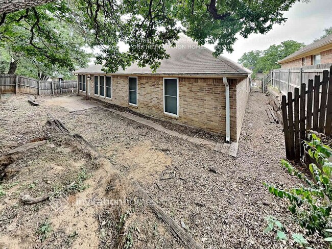 Building Photo - 6221 August Run