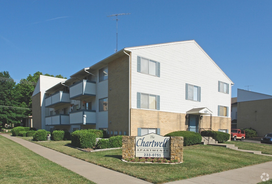 Primary Photo - Chartwell Apartments